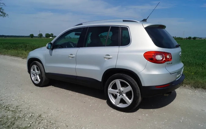 Volkswagen Tiguan cena 31900 przebieg: 170000, rok produkcji 2008 z Konstantynów Łódzki małe 79